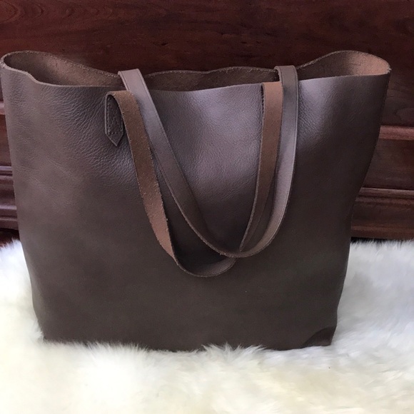 Madewell Handbags - NWT Madewell Transport tote